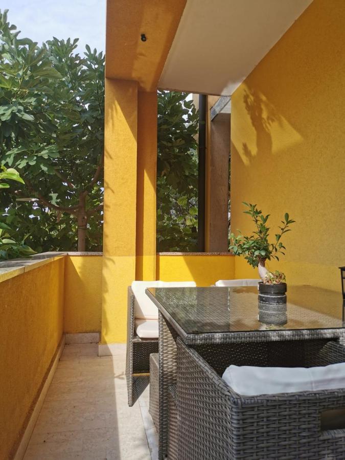 Apartment Dalmatini Tar-Vabriga Exterior foto